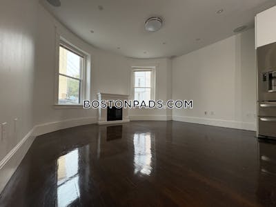 Brookline 2 Beds 1 Bath  Brookline Hills - $3,600 No Fee