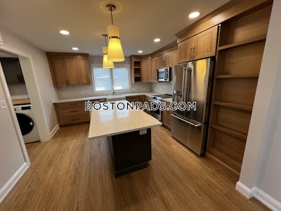 Medford 3 Beds 2 Baths  Medford Square - $4,500 No Fee