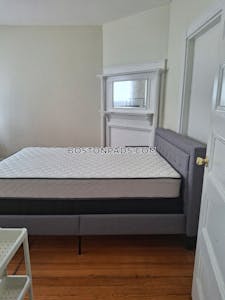 Mission Hill 3 Beds 1 Bath Boston - $4,000 No Fee