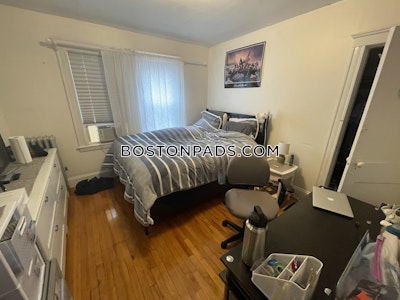 Medford 3 Bed 1 Bath MEDFORD  Tufts - $3,600
