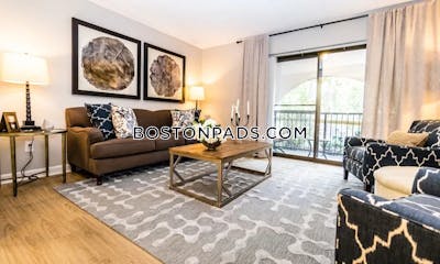 Weymouth Studio 1 Bath - $2,007