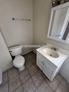 Cambridge 3 Beds 1 Bath  Central Square/cambridgeport - $3,250