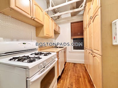 Back Bay 2 Bed 1 Bath BOSTON Boston - $2,400 No Fee