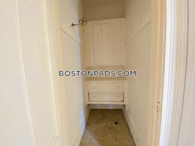 Medford 3 Bed 1 Bath MEDFORD  Tufts - $3,150 No Fee