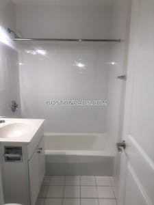 Quincy 1 Bed 1 Bath QUINCY  North Quincy - $2,400 75% Fee