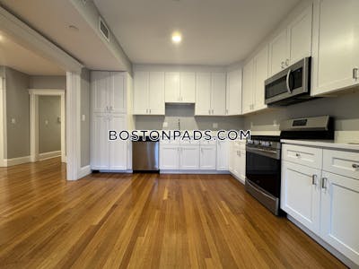 Allston/brighton Border 4 Beds 2 Baths Boston - $3,800 No Fee