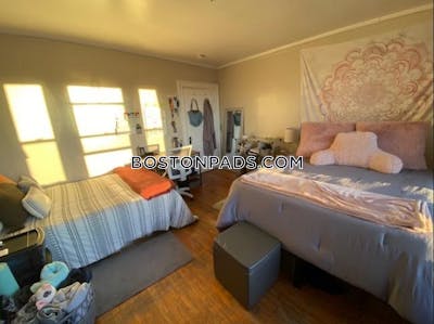 Fenway/kenmore 3 Bed 1 Bath BOSTON Boston - $6,019 No Fee