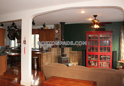 Mission Hill 7 Beds 2 Baths Boston - $6,500 No Fee