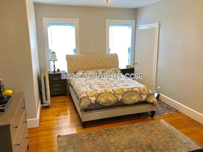 Brighton 3 Beds 1 Bath Boston - $3,895