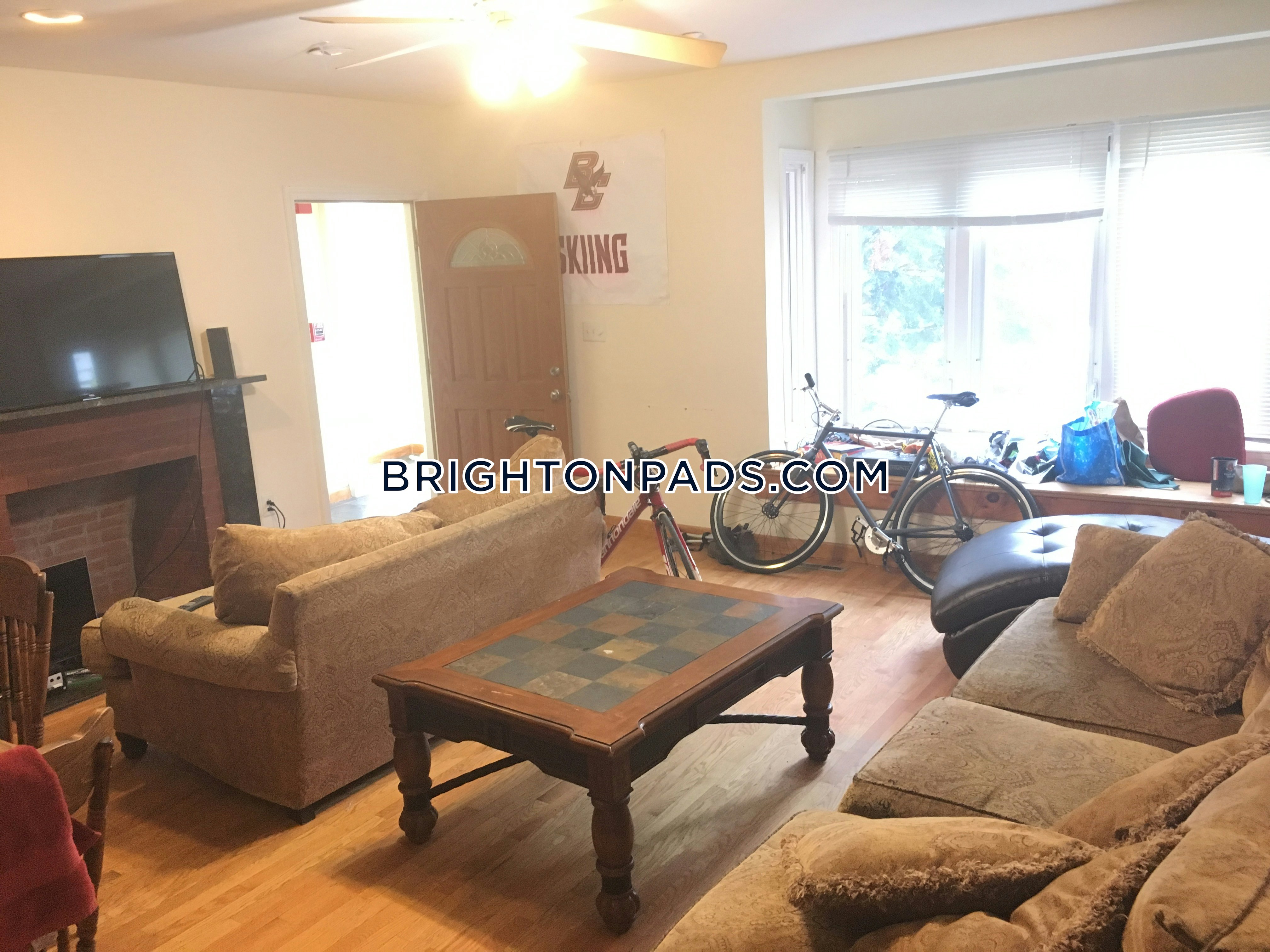 Charlestown Apartments Brighton Apartment For Rent 4 Bedrooms 2