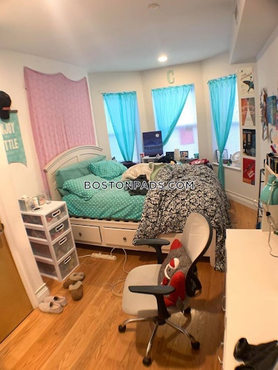 Northeastern/symphony 4 Beds Fenway/kenmore Boston - $5,800 No Fee