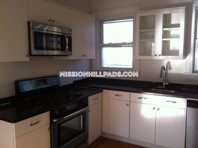 Roxbury Apartment for rent 3 Bedrooms 1 Bath Boston - $2,900