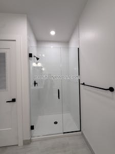 West Roxbury 1 bedroom 1 baths in BOSTON Boston - $2,950 No Fee