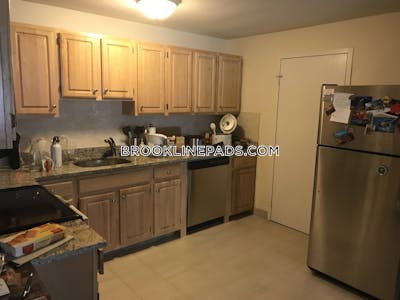 Brookline 2 Bed 1 Bath BROOKLINE- COOLIDGE CORNER $3,500  Coolidge Corner - $3,600