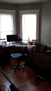 Somerville 4 Beds 1 Bath  Winter Hill - $4,185
