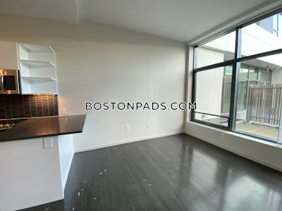 Cambridge Studio  Luxury in CAMBRIDGE- EAST CAMBRIDGE  East Cambridge - $3,372