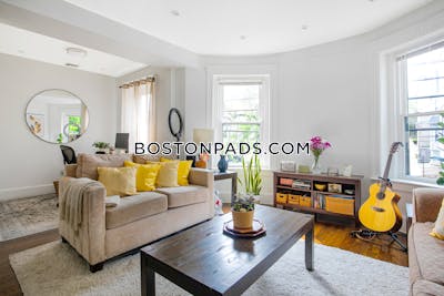Brookline 2 Beds 1 Bath  Longwood Area - $4,100
