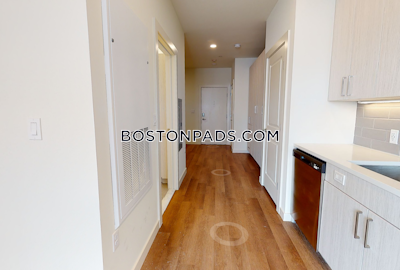 Revere Studio  Luxury in REVERE - $2,302