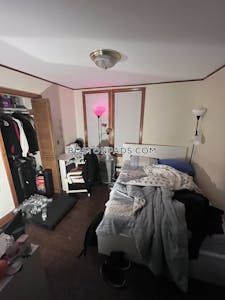 Mission Hill Apartment for rent 5 Bedrooms 2 Baths Boston - $5,700