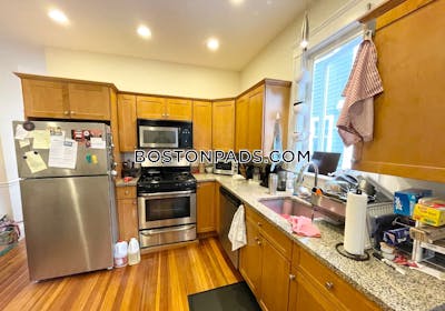 Dorchester Apartment for rent 3 Bedrooms 1 Bath Boston - $3,300