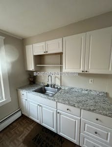 Salem Apartment for rent 3 Bedrooms 1 Bath - $3,400