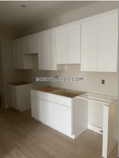 Allston 5 Beds 2 Baths Boston - $7,875 50% Fee