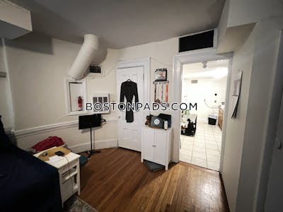 Back Bay Apartment for rent Studio 1 Bath Boston - $2,250