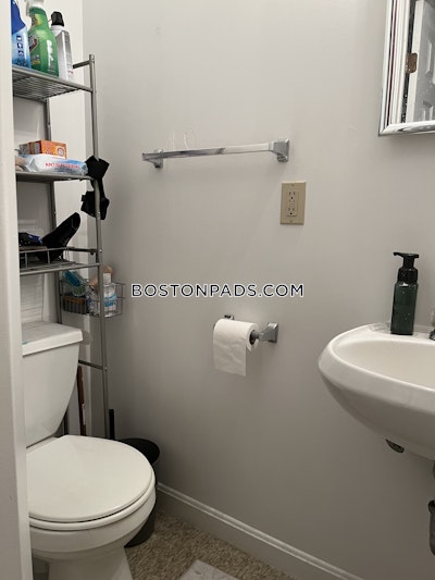 Brookline Apartment for rent Studio 1 Bath  Boston University - $2,095