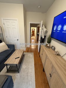 Somerville 3 Beds 1 Bath  Union Square - $3,415 50% Fee