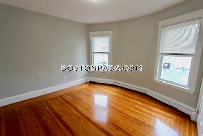 Dorchester Apartment for rent 4 Bedrooms 2 Baths Boston - $3,900 50% Fee
