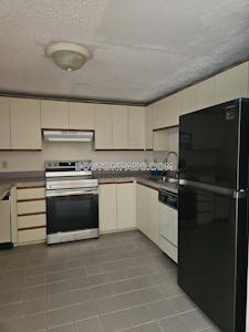 Medford Apartment for rent 2 Bedrooms 2 Baths  Wellington - $3,000