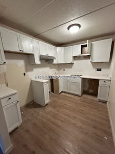 Cambridge 2 bedroom 1 baths in CAMBRIDGE  Mt. Auburn/brattle/ Fresh Pond - $2,995