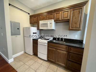 Back Bay Apartment for rent Studio 1 Bath Boston - $2,600