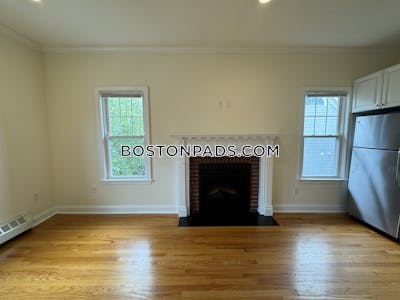 Cambridge Apartment for rent 3 Bedrooms 1.5 Baths Harvard Square - $4,935 No Fee