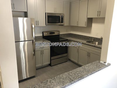 Watertown Amazing fully renovated 2 bed 1 bath in Watertown Located on Whites Ave - $2,700