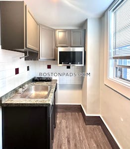 Worcester Studio 1 baths in Worcester - $1,350 No Fee