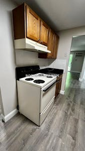 Leominster 2 bedroom 1 baths in Leominster - $1,975 No Fee