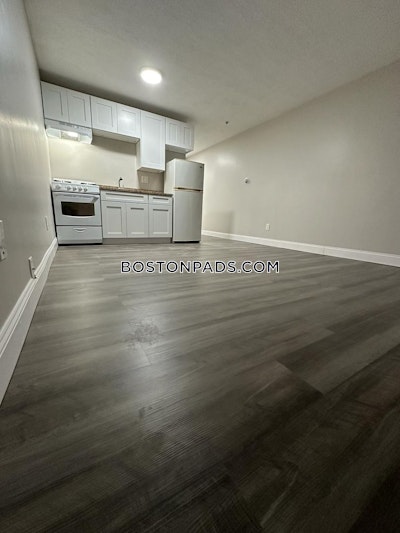 Lowell Apartment for rent Studio 1 Bath - $1,550 No Fee