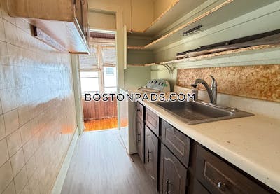 Cambridge 4 bedroom 1 baths in CAMBRIDGE  North Cambridge - $4,000 No Fee