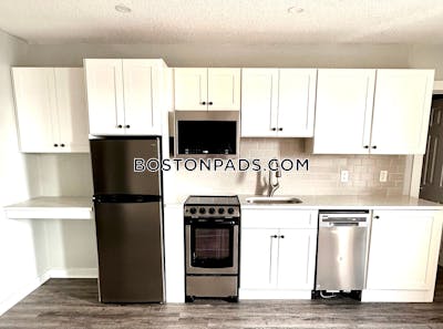 Worcester 0.5 bedroom 1 baths in Worcester - $1,375 No Fee