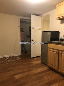 Mission Hill Studio 1 Bath Boston - $1,675 No Fee
