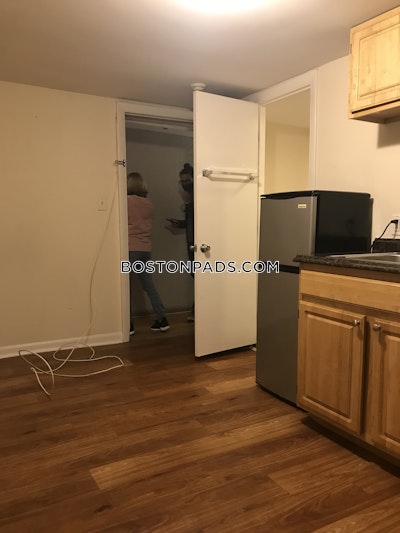 Mission Hill Studio 1 Bath Boston - $1,675 No Fee