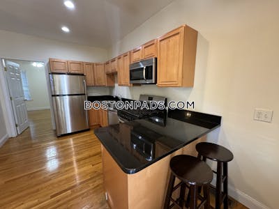 Brookline Apartment for rent 3 Bedrooms 2 Baths  Boston University - $4,195