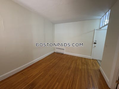 Brookline Apartment for rent 1 Bedroom 1 Bath  Washington Square - $2,250 No Fee