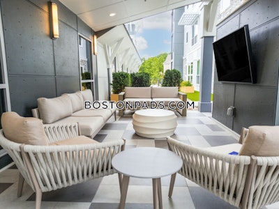 Wakefield Apartment for rent 3 Bedrooms 1 Bath - $4,180 No Fee