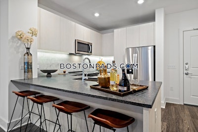 Everett 3 bedroom 1 baths Luxury in EVERETT - $5,757 No Fee