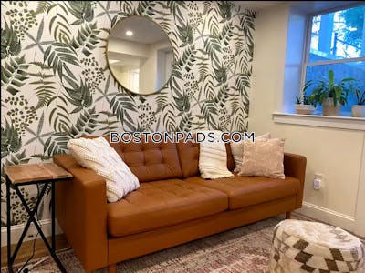 Somerville Apartment for rent 1 Bedroom 1 Bath Porter Square - $2,500 No Fee