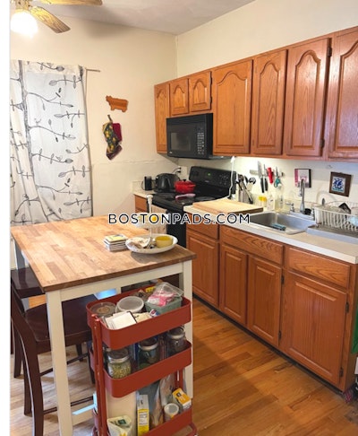 Cambridge 1 bedroom 1 baths in CAMBRIDGE  Inman Square - $2,500 No Fee