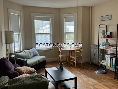 Lower Allston Apartment for rent 3 Bedrooms 1 Bath Boston - $3,250 No Fee