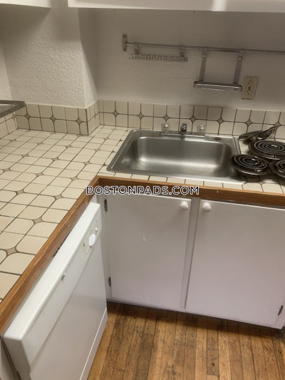 Beacon Hill 3 Beds 1 Bath Boston - $4,600